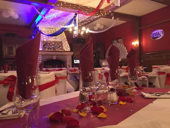 Hotellerie Normande Dozulé Eksteriør billede